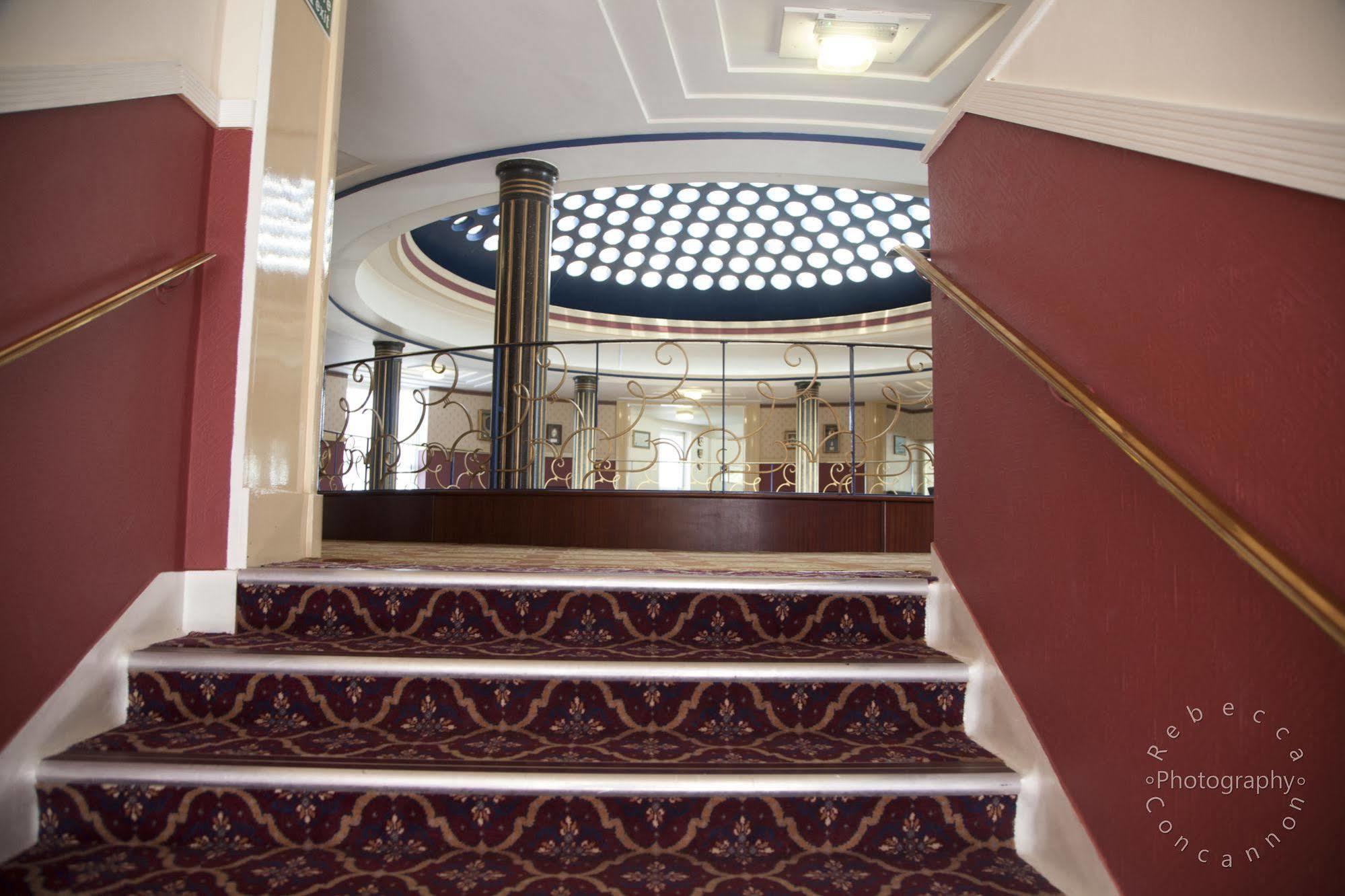 Royal Maritime Hotel Portsmouth Bagian luar foto