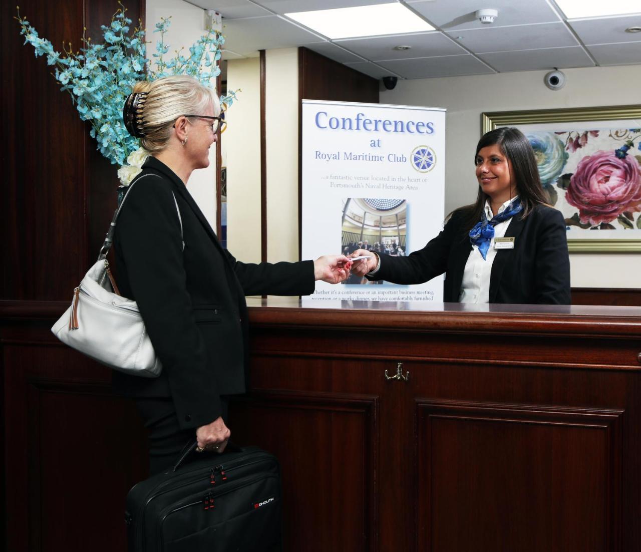 Royal Maritime Hotel Portsmouth Bagian luar foto